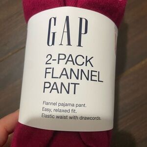 Gap Women's 2-Pack Flannel Pajama Pants - Relaxed Fit - Medium